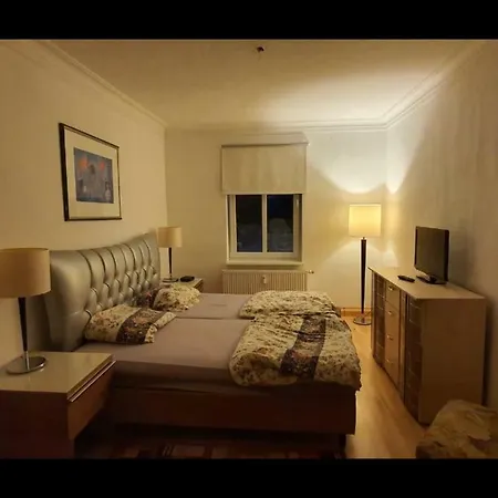 3 Ferienwohnung In Schwedter Altstadt Für 6 Personen * Schwedt